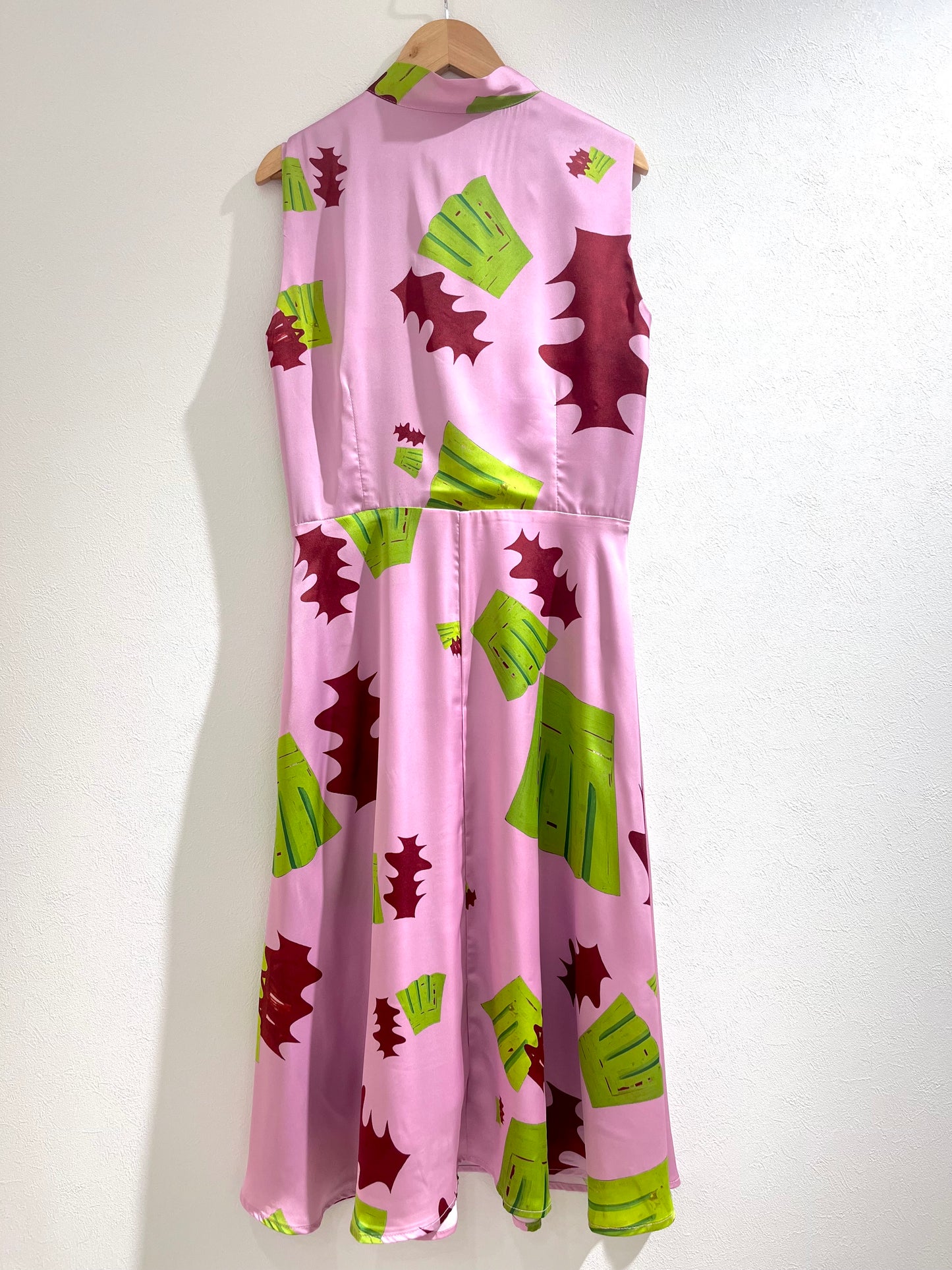 ボウタイノースリワンピース