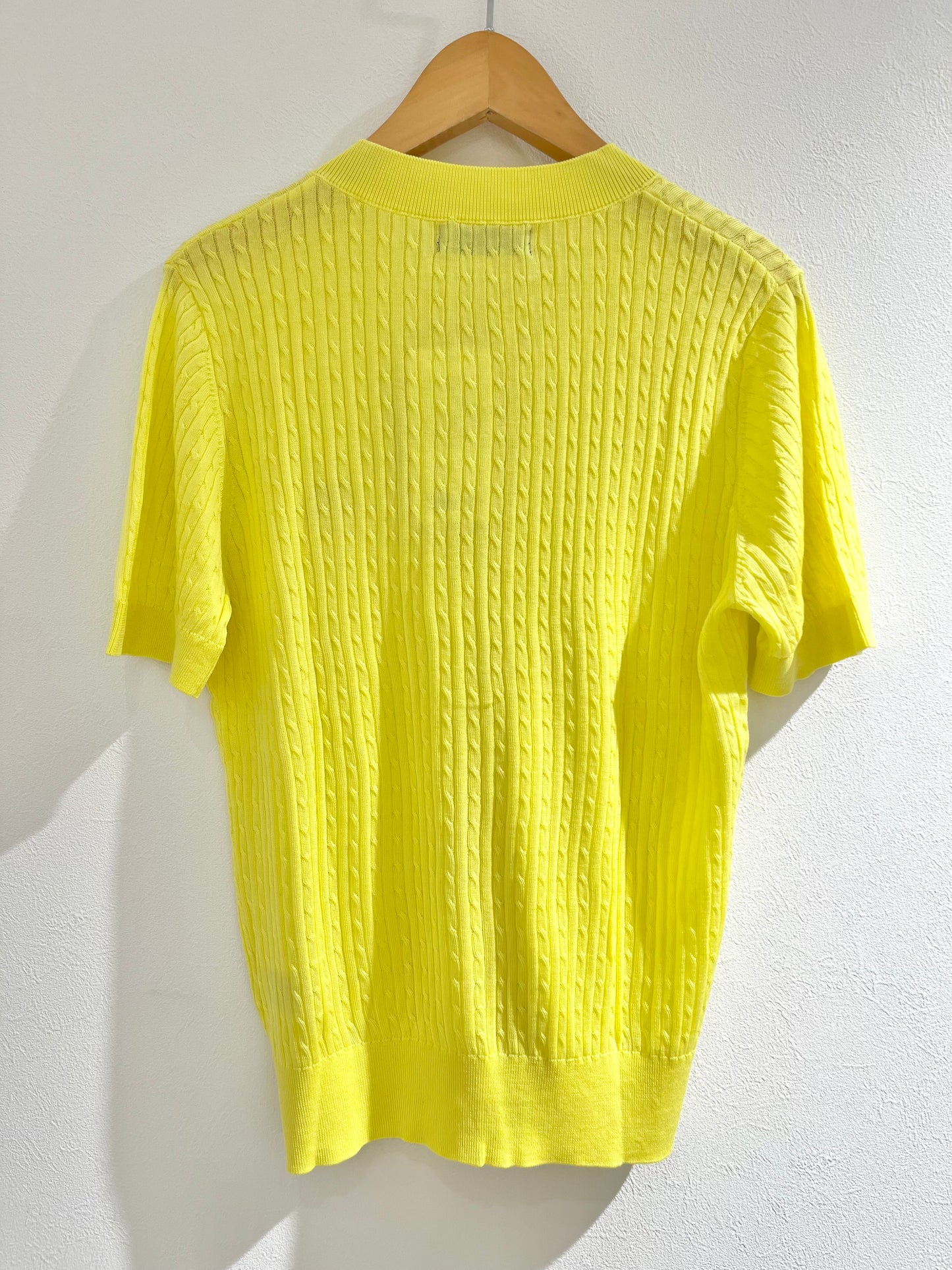 さくらんぼ刺繍半袖ニットカーディガン〈イエロー〉