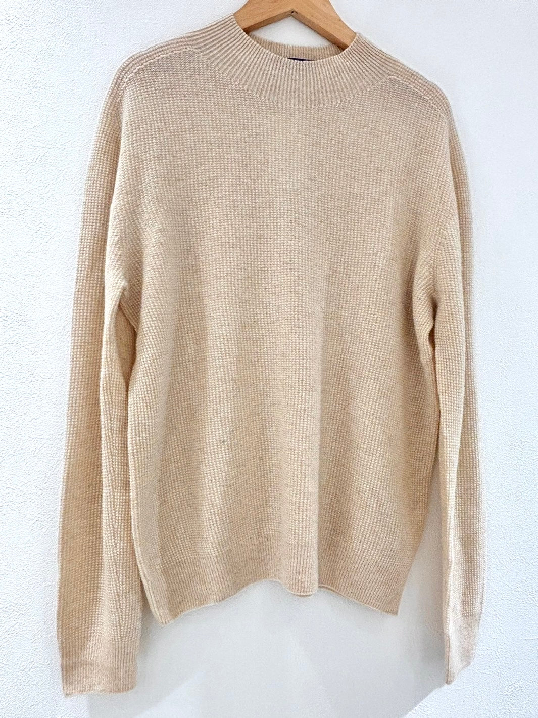 ウール100%ニット〈ベージュ〉