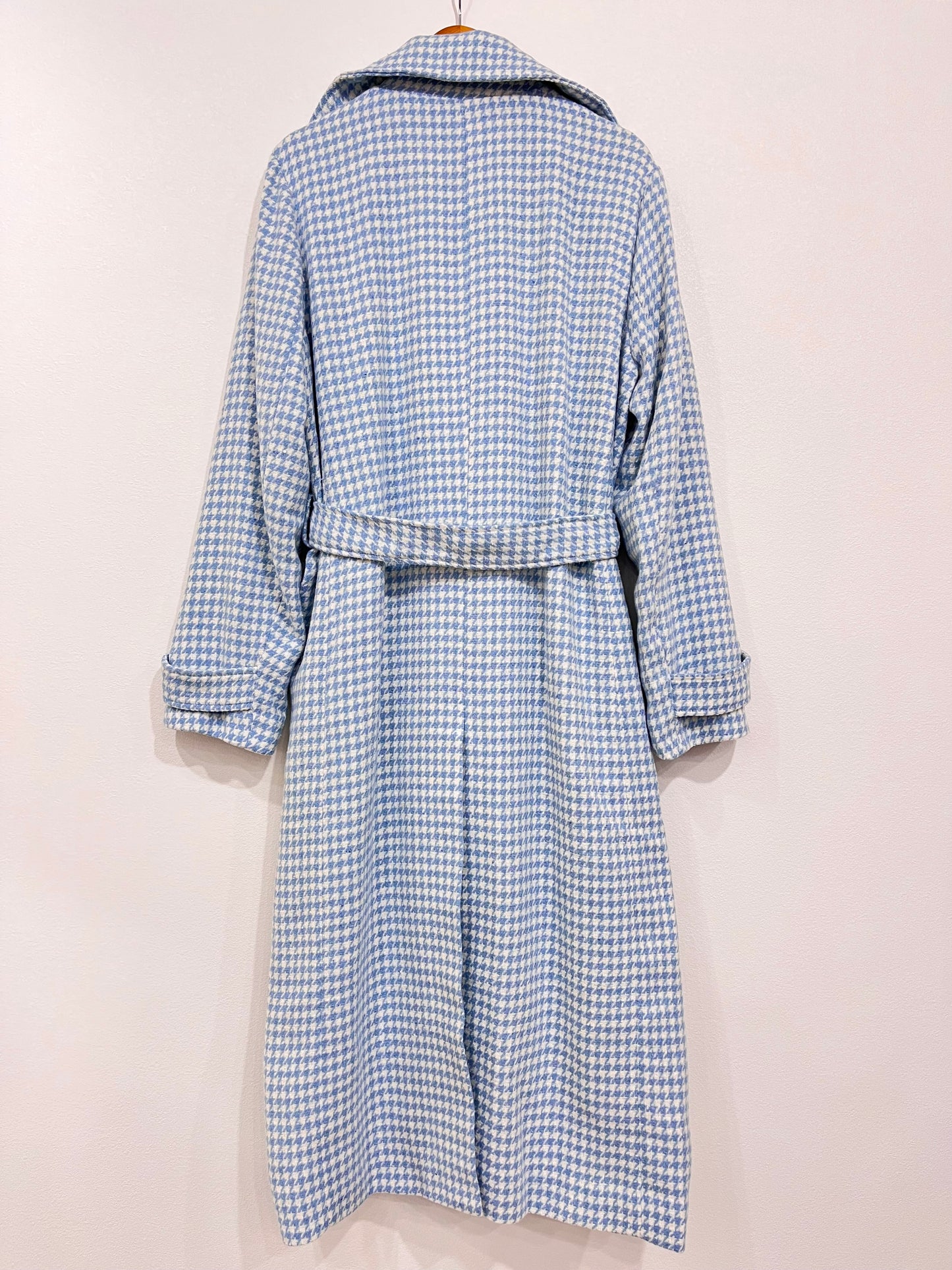 千鳥刺繍コート〈ブルー〉