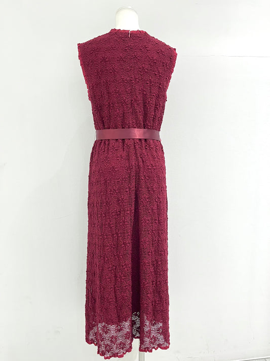 フリルノースリワンピース〈ワイン〉