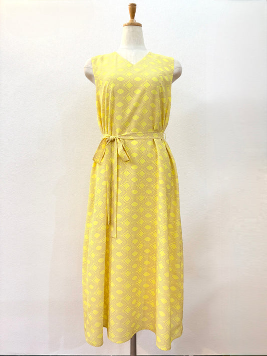 一点ものワンピース　Lサイズ