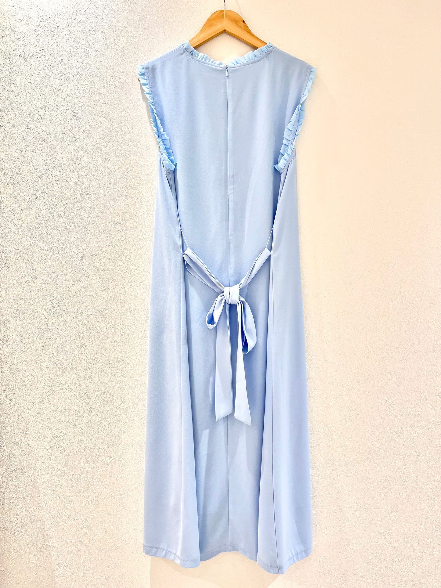 Frill Sleeveless Dress (Blue)