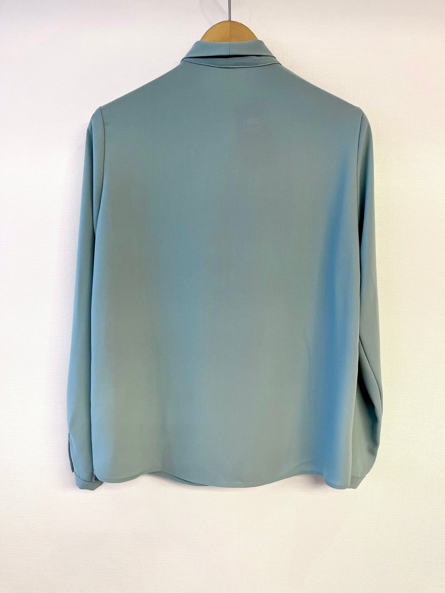 Plain Bowtie Blouse (Green)