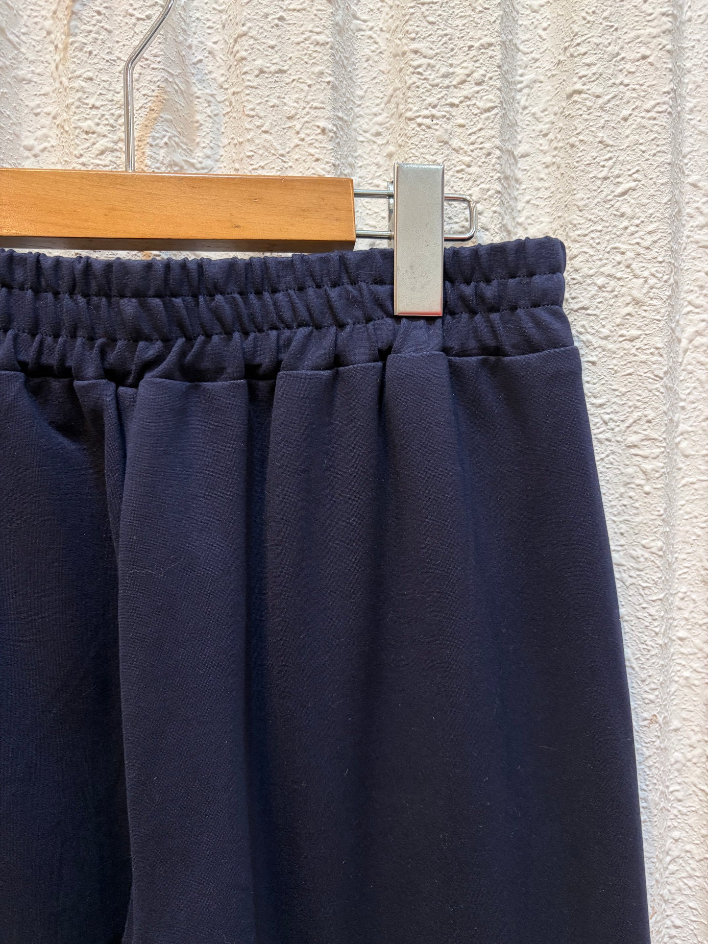 スウェットリラックスパンツ〈ダークネイビー〉