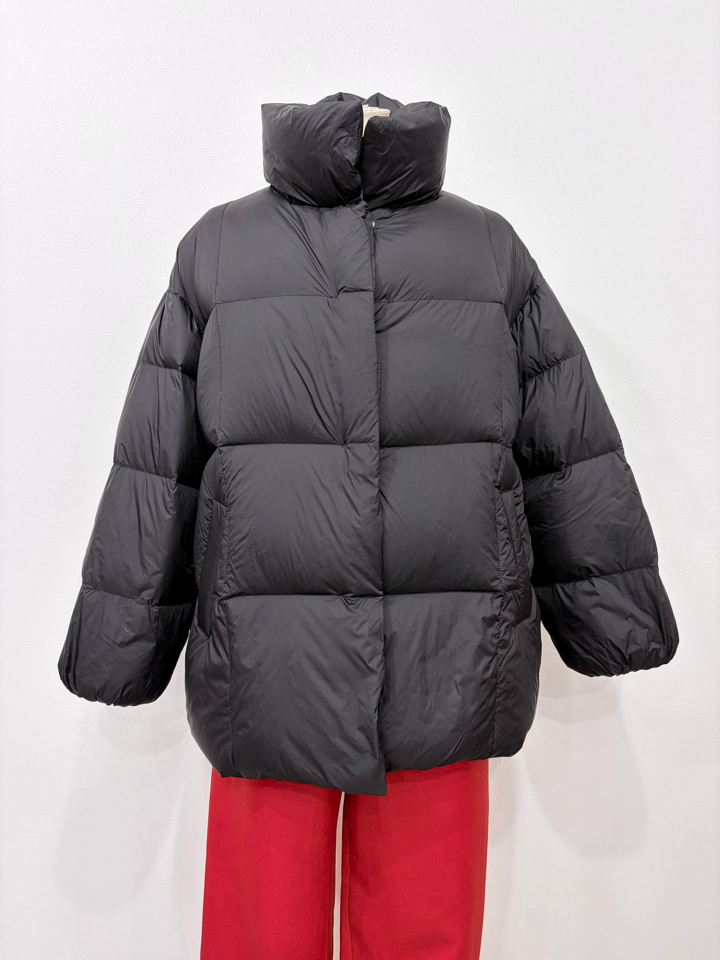 Short down jacket with fur muffler