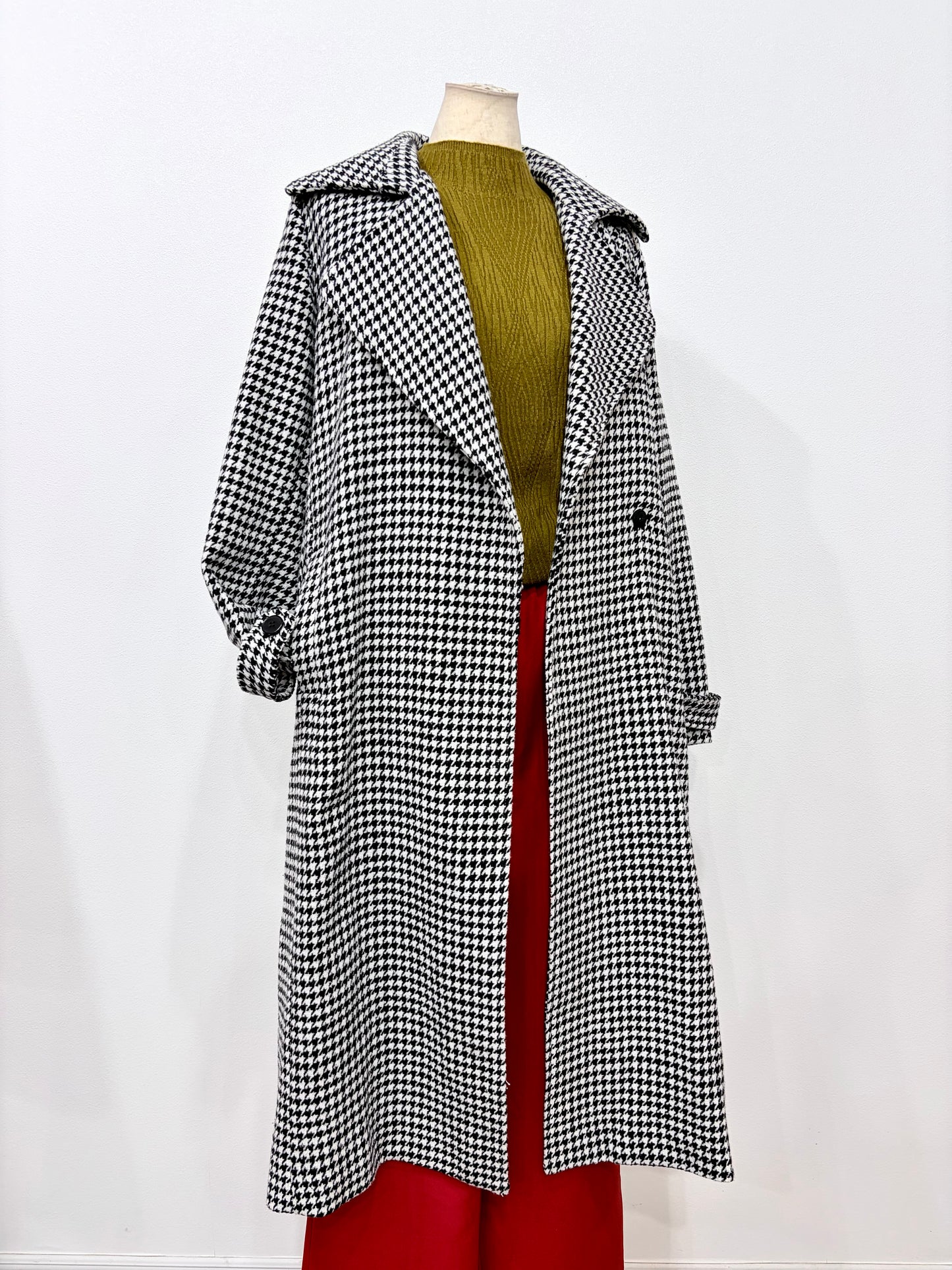 Houndstooth long coat