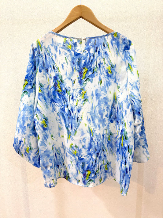 1点限定再入荷 ふんわり袖ブラウス