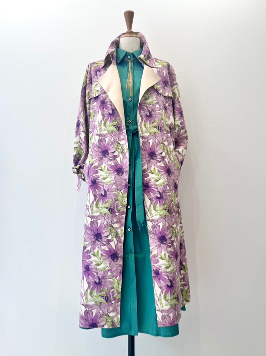 スエード調コート〈パープル柄〉