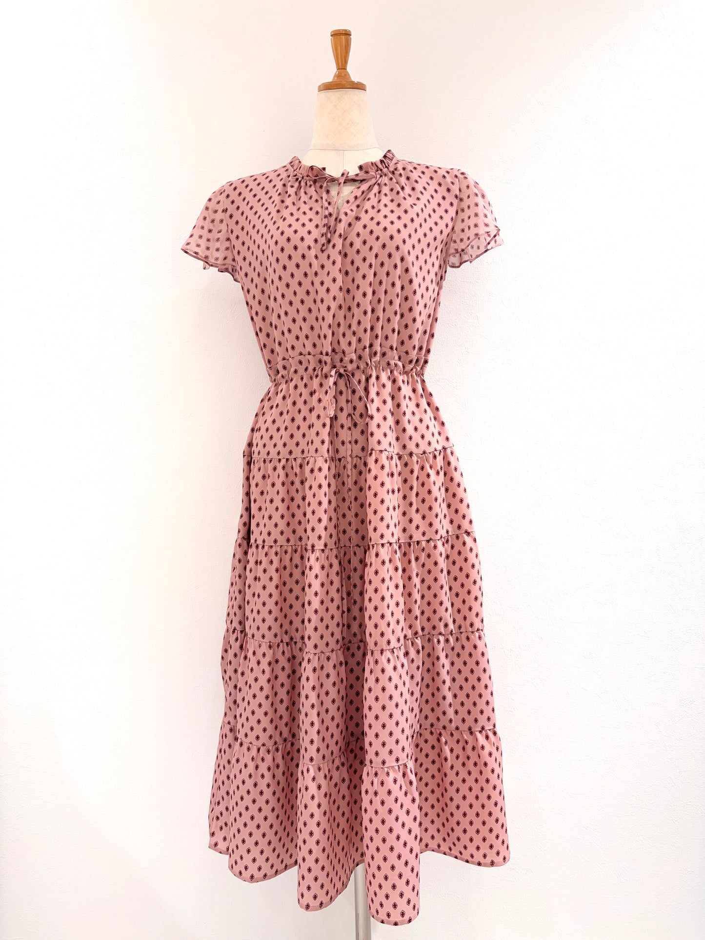 フレンチスリーブワンピース〈ピンク柄〉