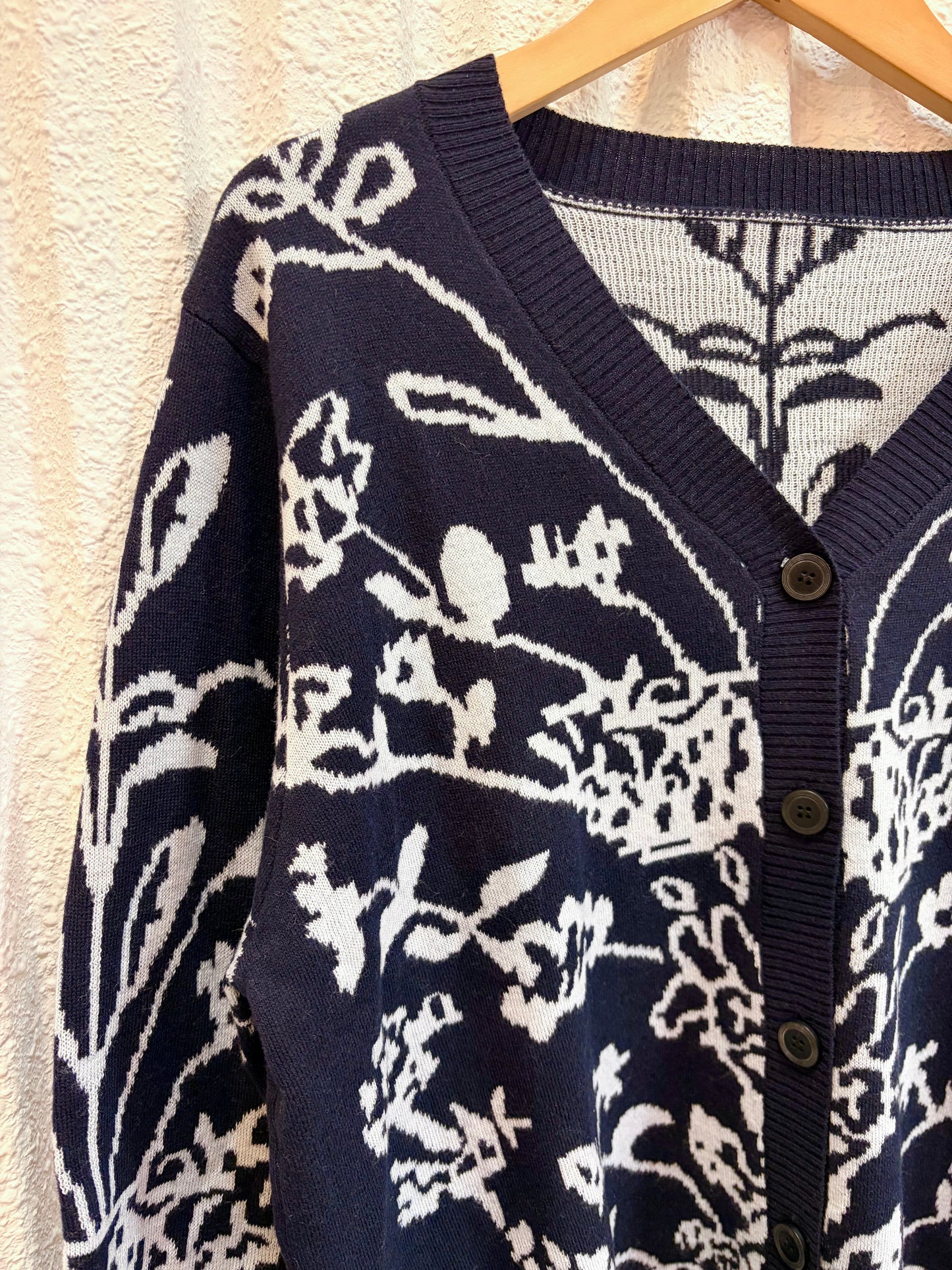 ウールカーディガン〈ネイビー〉