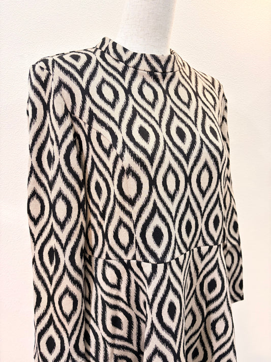 ロングジャージワンピース〈ベージュ〉