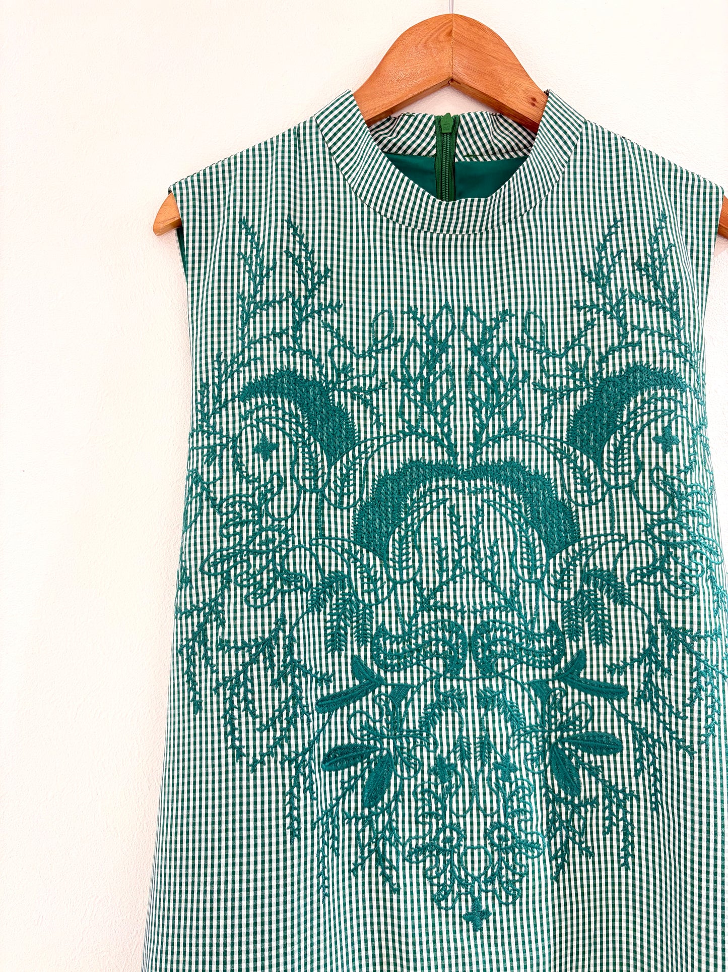 XL XXL ラスト1点 チェック刺繍ワンピース