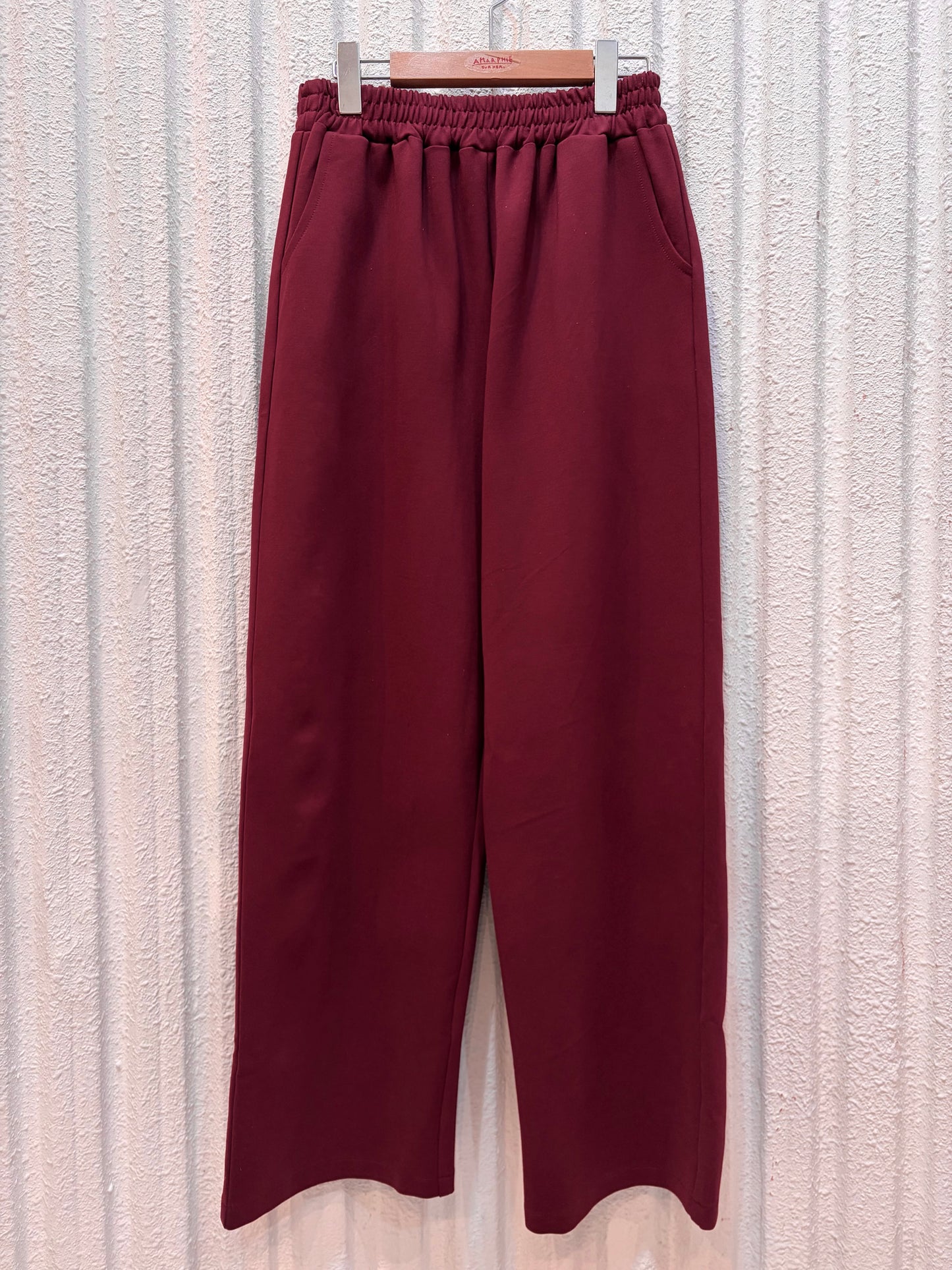 スウェットリラックスパンツ〈ワイン〉