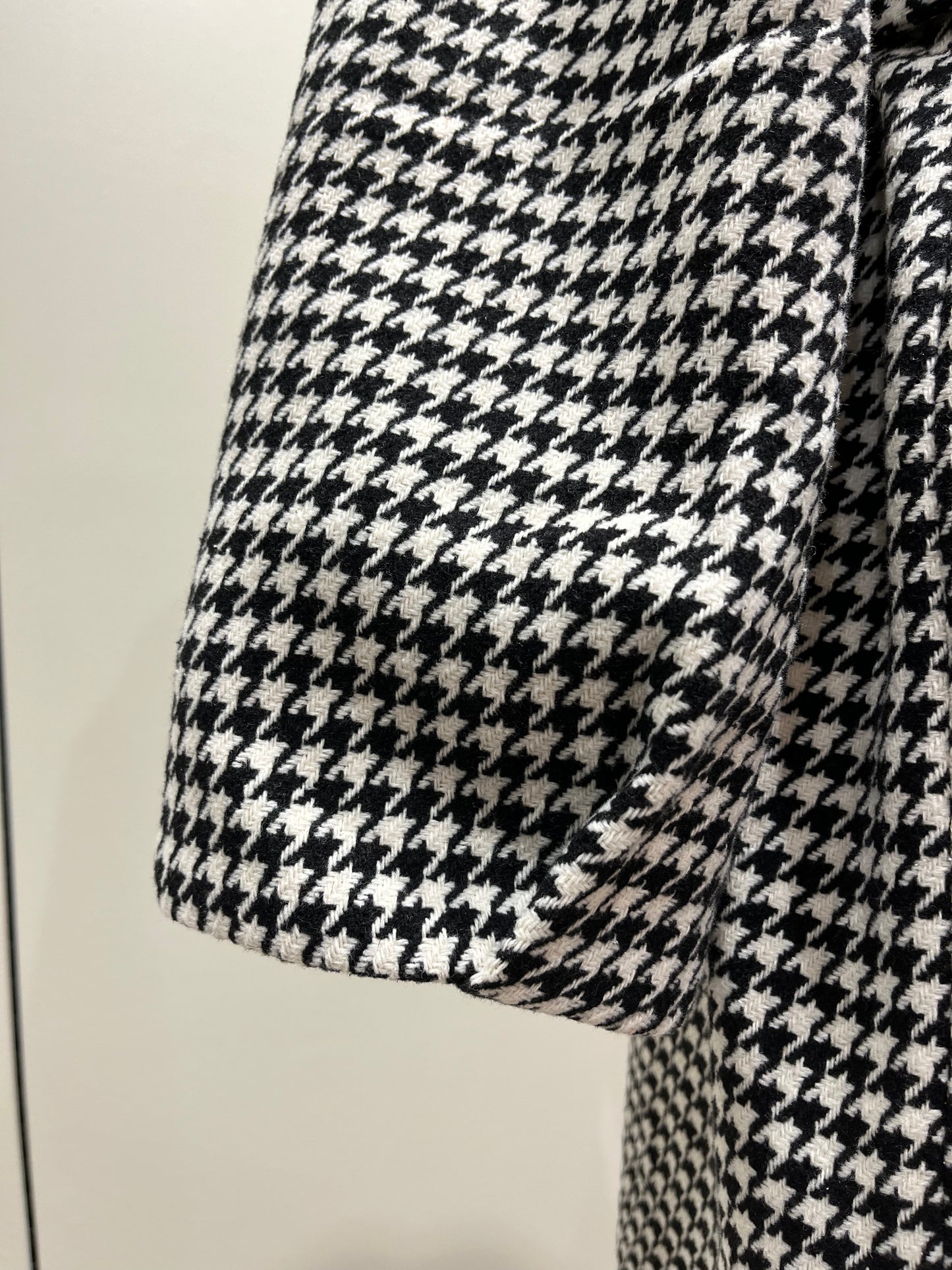 千鳥格子コート〈レッド〉